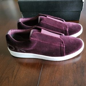 Donna Karen Slip-ons